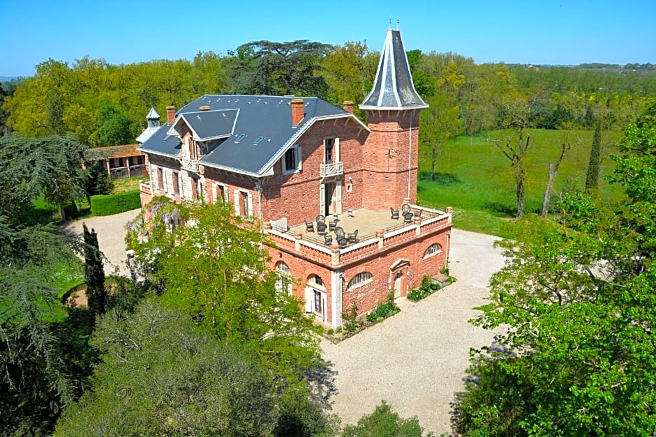 Domaine du Buc, Le Château