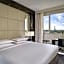Hyatt Regency Paris Etoile