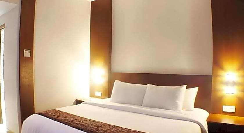 Horison Kota Lama Semarang