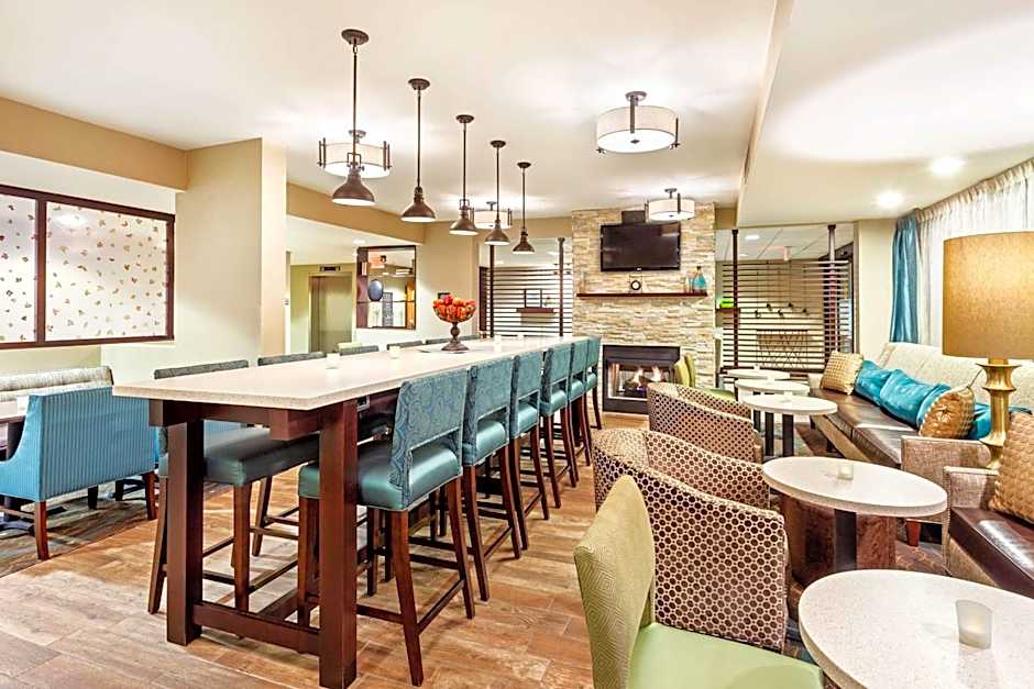 Hampton Inn By Hilton Hendersonville
