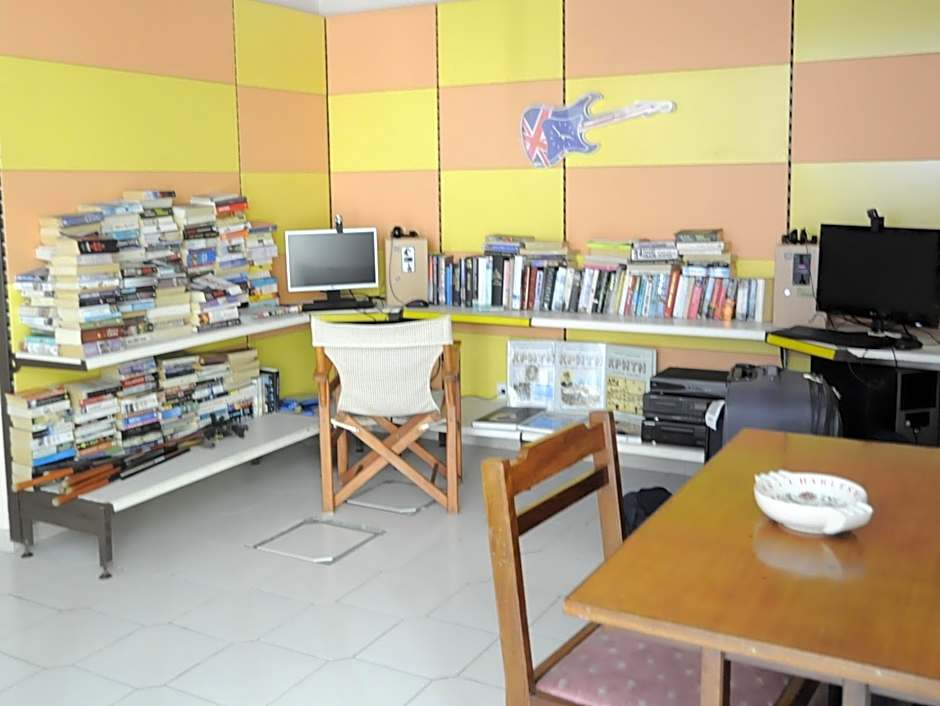 Amazones Villas Apartments