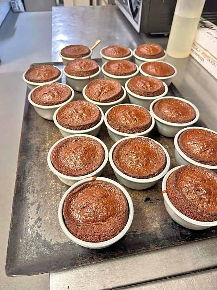 The Royal Hotel Elgin