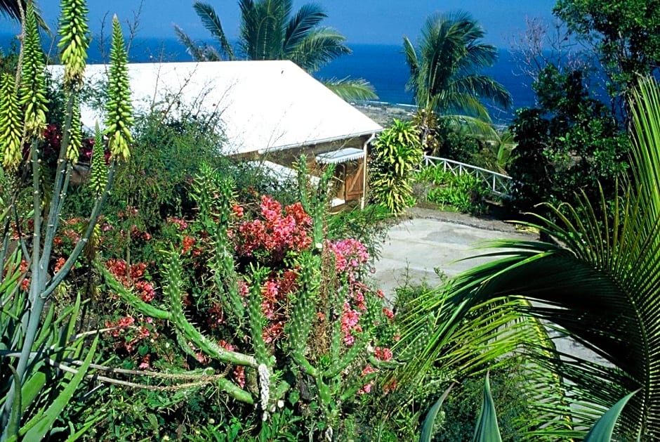 Saint Leu - Chambre 3 épis avec PDJ piscine en pleine nature vue mer - Bardzour