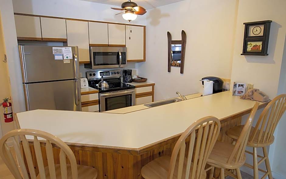 Mountain Lodge at Okemo, A Vail Resorts Property