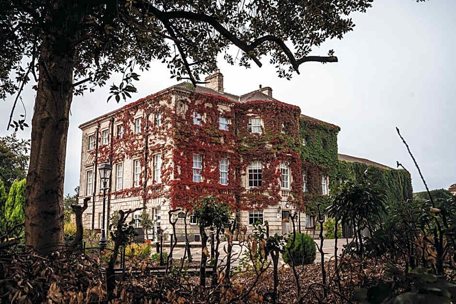 Aston Hall Hotel, BW Signature Collection