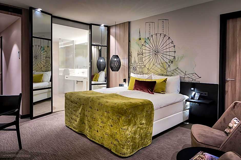 Photo 1 of 44 of Van der Valk Hotel Tilburg
