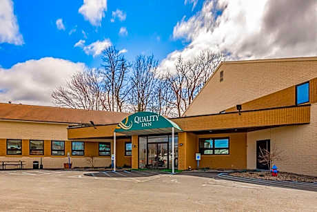 Quality Inn Schenectady - Albany