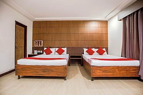 Superior Family Room