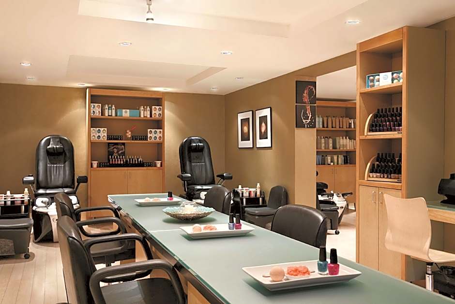 Woodcliff Hotel And Spa