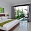 Apple Villa and Studio Seminyak