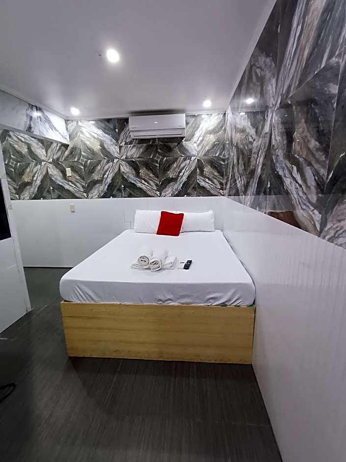 King Rapid Rise Hotel