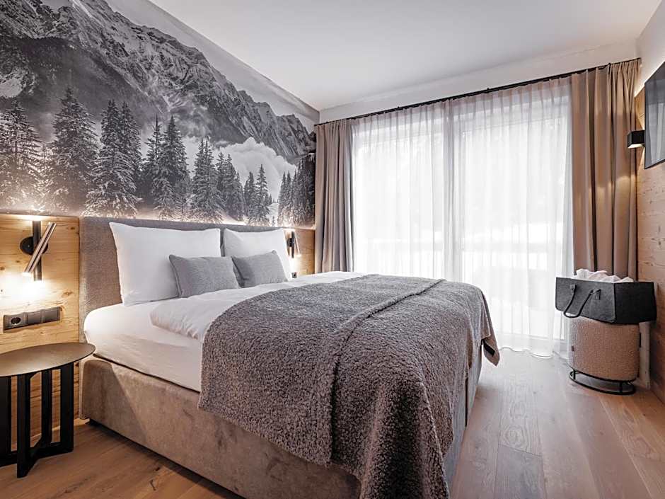 Leni Mountain Lodge