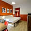 Sure Hotel by Best Western Nologo