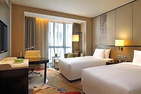 Grand Deluxe Twin Room