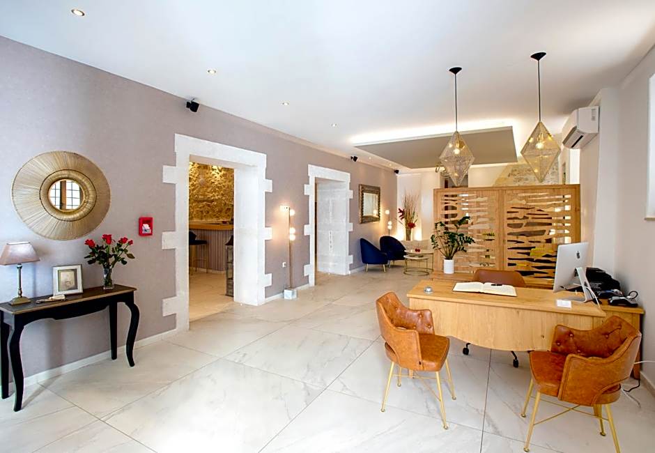 Casa Moazzo Suites and Apartments