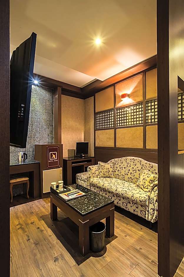 Aura Hotel