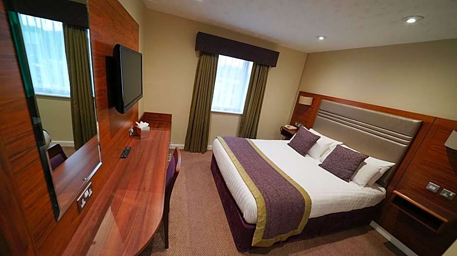 The Briar Court Hotel