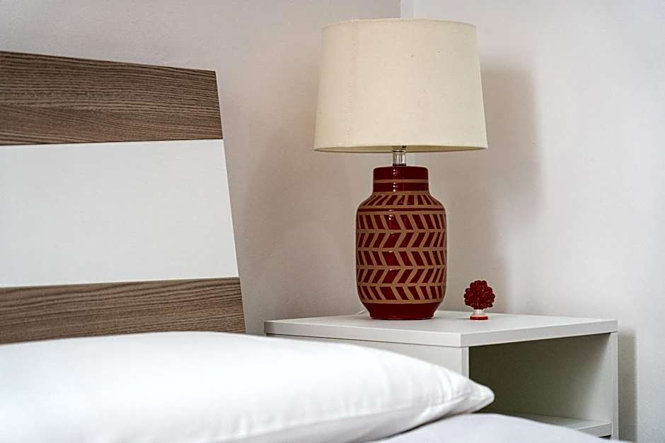 Portosalvo Rooms