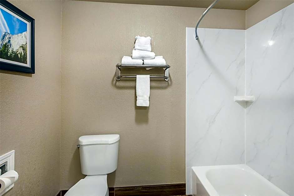 Best Western Plus Sonora Oaks Hotel & Conference Center