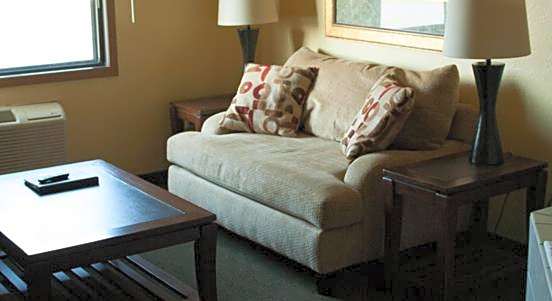 AmericInn by Wyndham West Bend