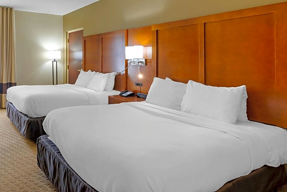 Comfort Inn & Suites