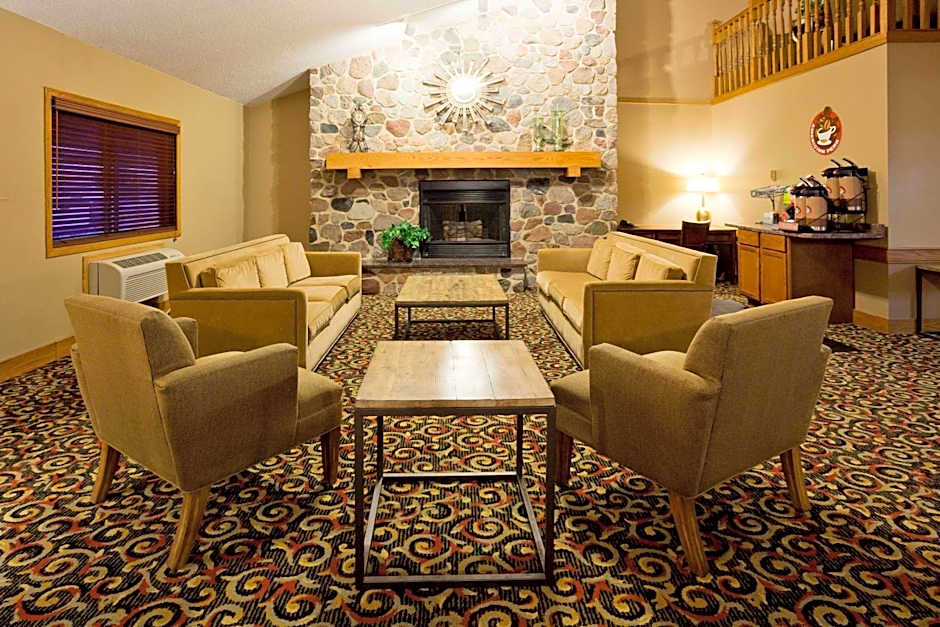AmericInn by Wyndham Blue Earth