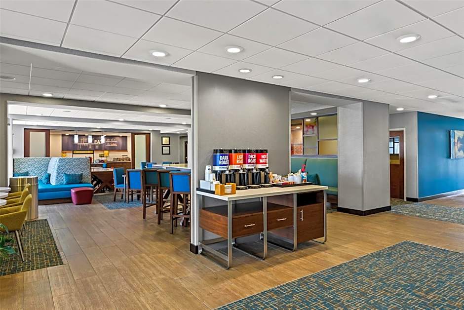 Hampton Inn By Hilton & Suites Fond du Lac