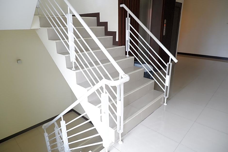 Collection O VResotel