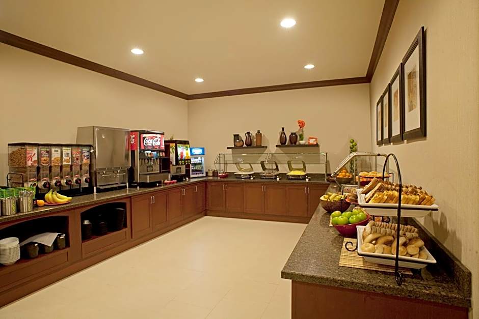 Staybridge Suites Chantilly Dulles Airport By IHG