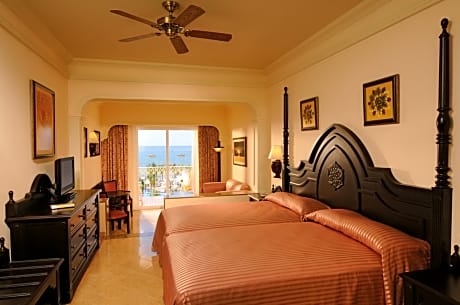 Quadruple Room with Sea View