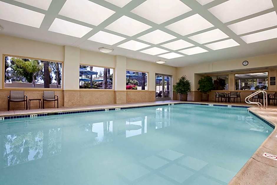 Embassy Suites By Hilton San Diego - La Jolla