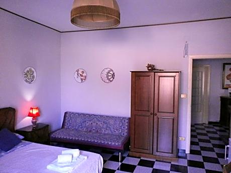 Double Room with Balcony (3 Adults)