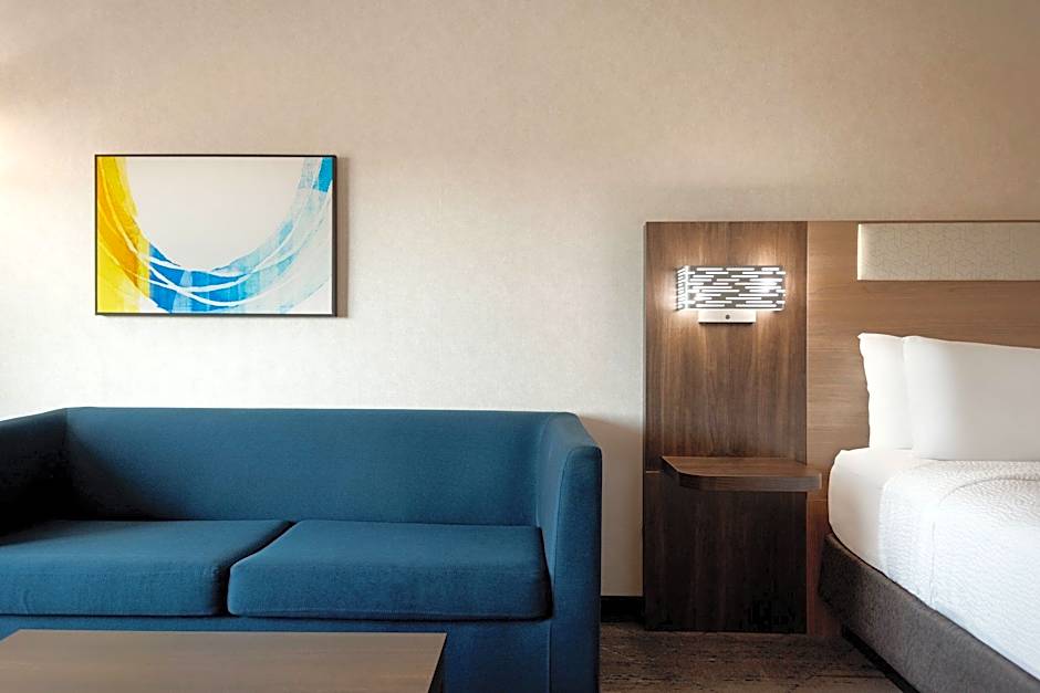 Holiday Inn Express & Suites - Yuba City - Marysville By IHG