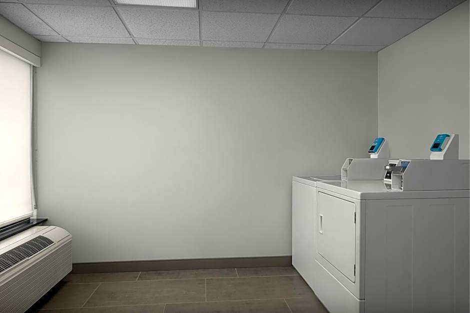 Fairfield Inn & Suites by Marriott Winston-Salem Hanes Mall