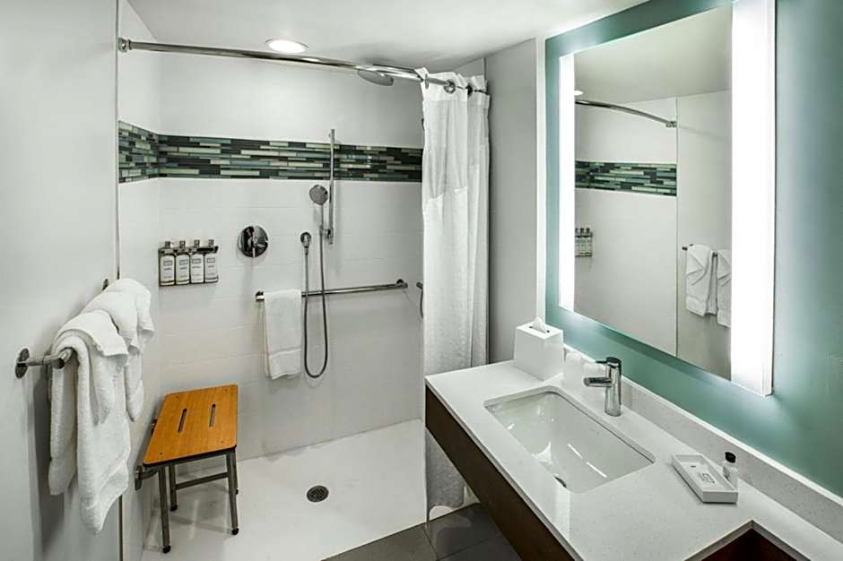 EVEN Hotel Chicago-Tinley Park-Conv Ctr by IHG