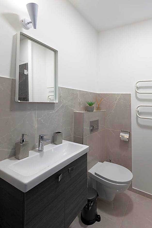 Oak house apartments