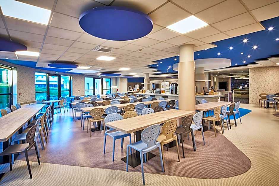 Kyriad Poitiers Jules Verne Site du Futuroscope