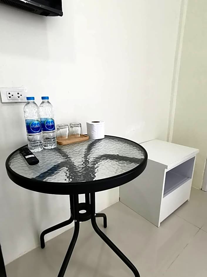 NST Boutique เอ็นเอสทีบูทีค