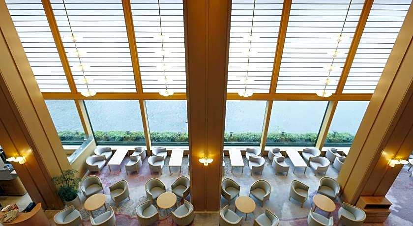 Takarazuka Onsen Hotel Wakamizu