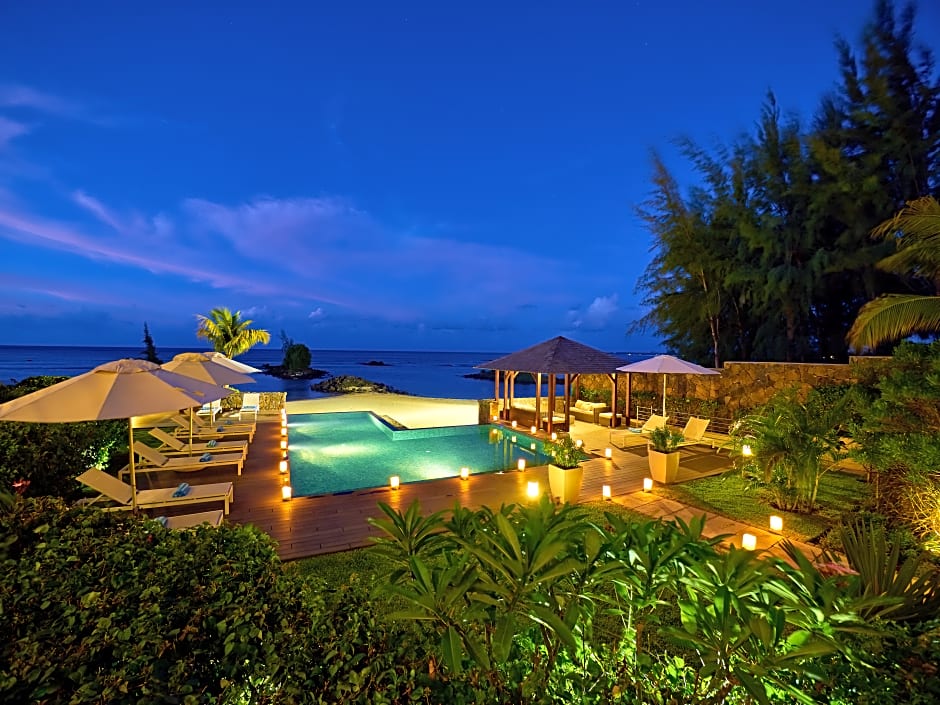 Bon Azur Beachfront Suites & Penthouses by LOV