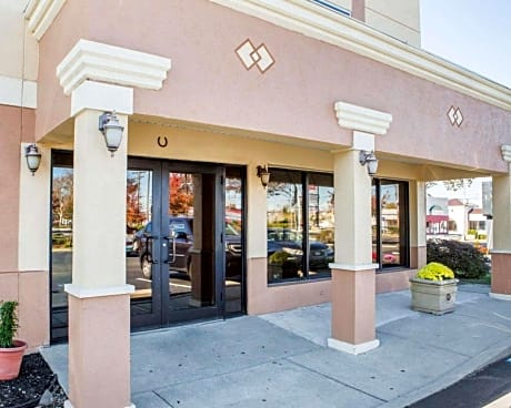 Quality Inn Vineland – Millville