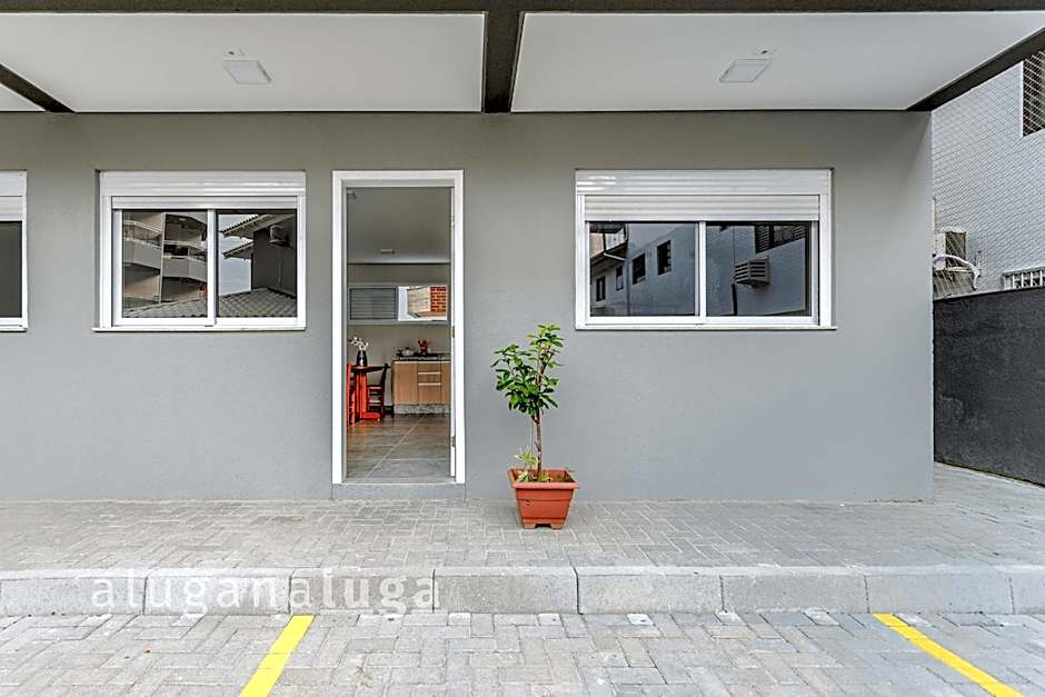 Residencial Ingleses Norte - 2 min from the beach