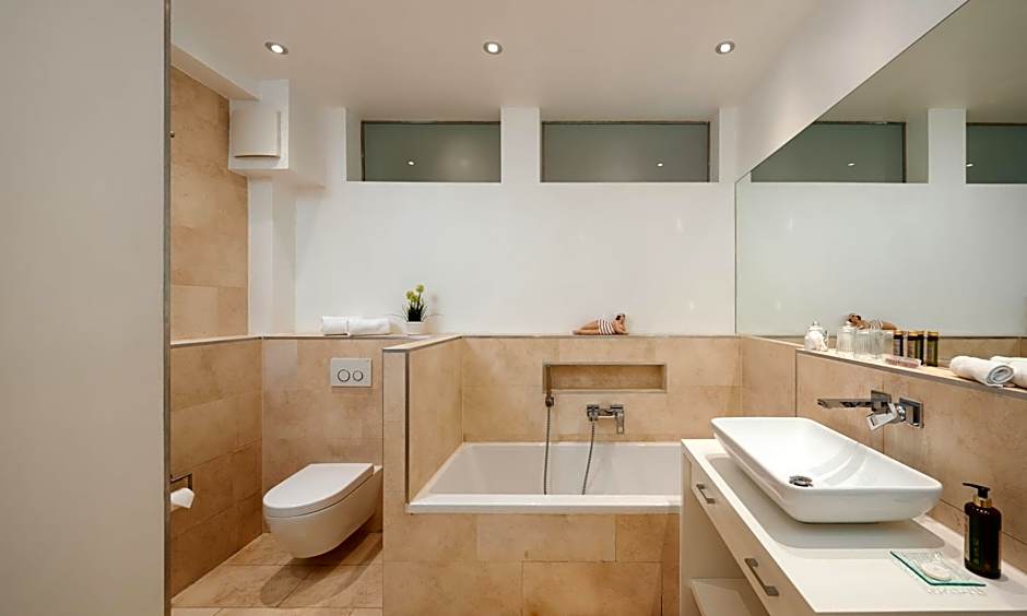120qm Deluxe Apartment Suites Christina im Stil Design Hotel Vosteen Nähe der Kaiserburg