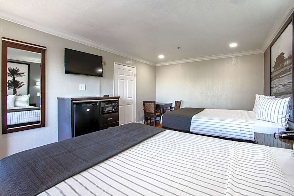 ELEV8 HOTEL LOS ANGLES, LAXA