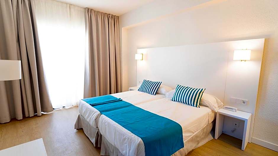 BLUESEA Costa Serena