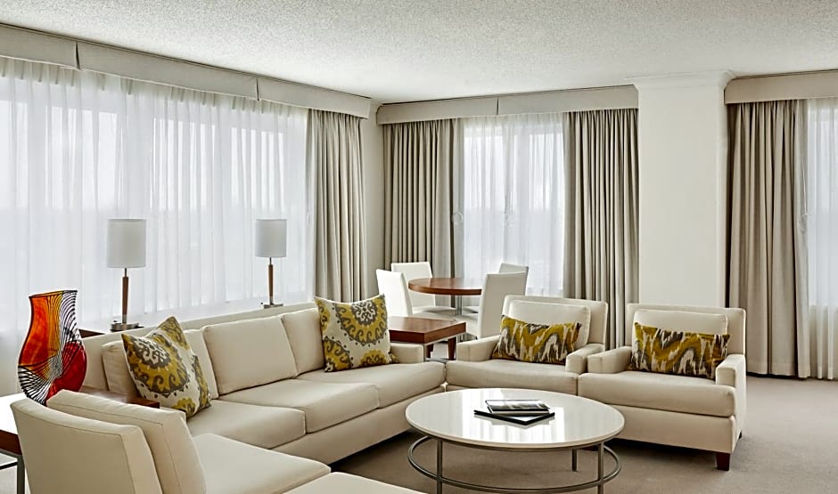 InterContinental Suites Hotel Cleveland By IHG