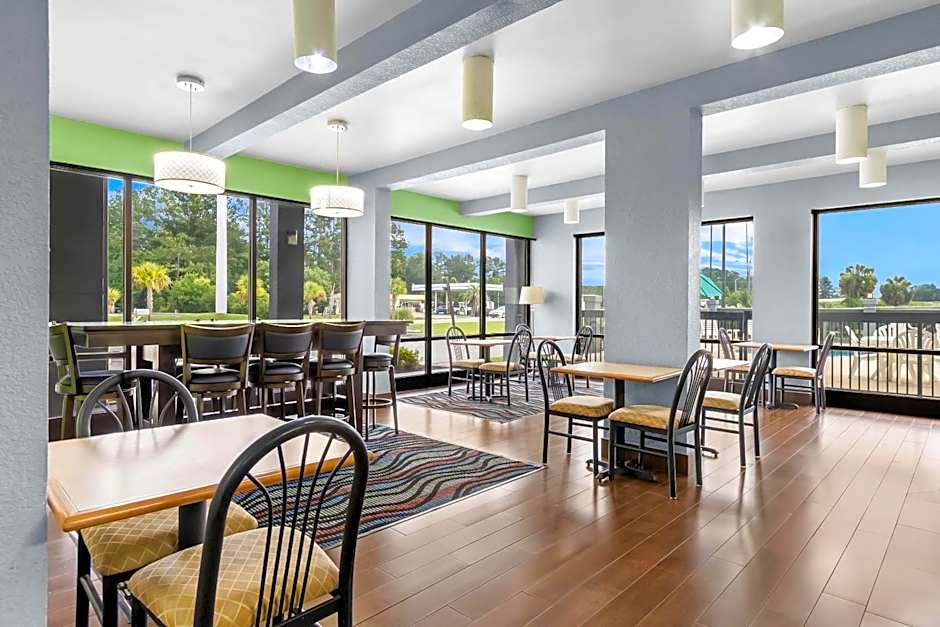 Quality Inn Walterboro I-95