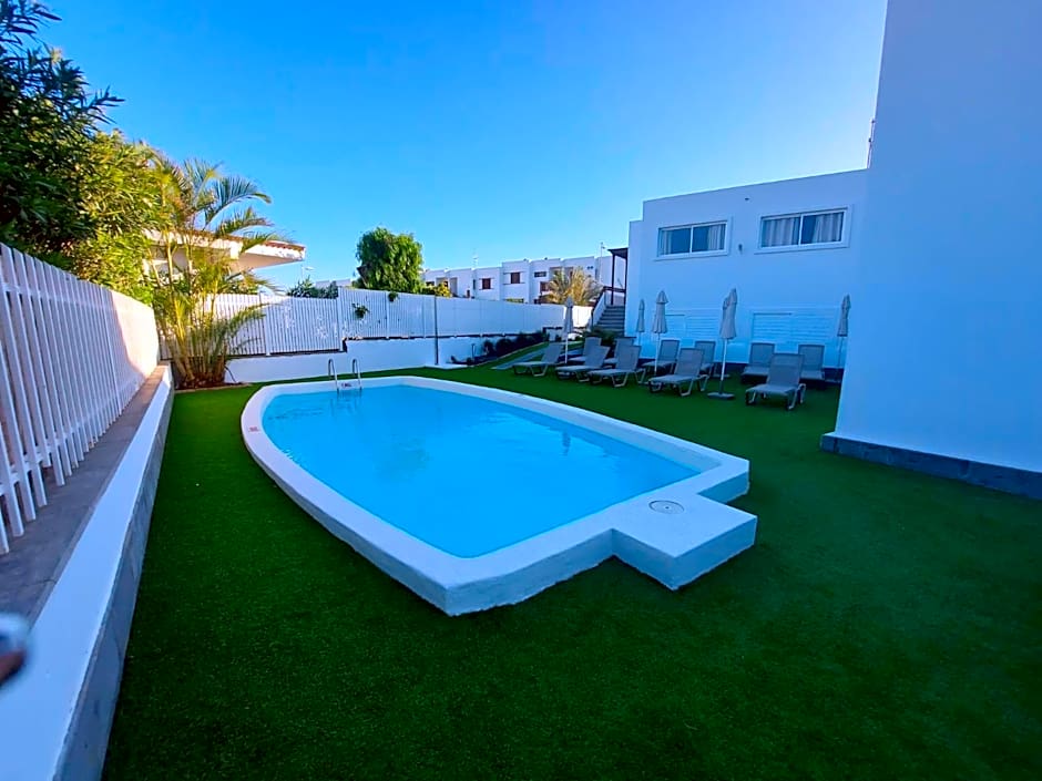 New Miami Playa Apartamentos