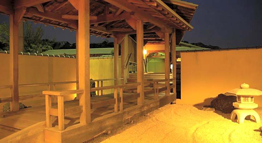 Higaki Hotel