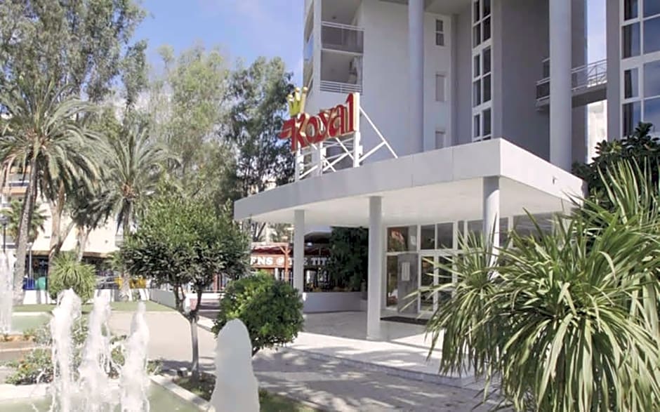 Royal Aptos